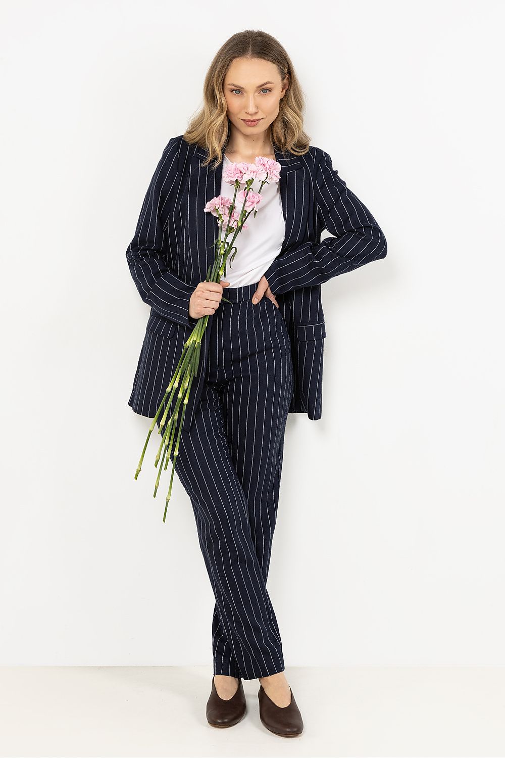  Pantalon femme model 212184 awama 