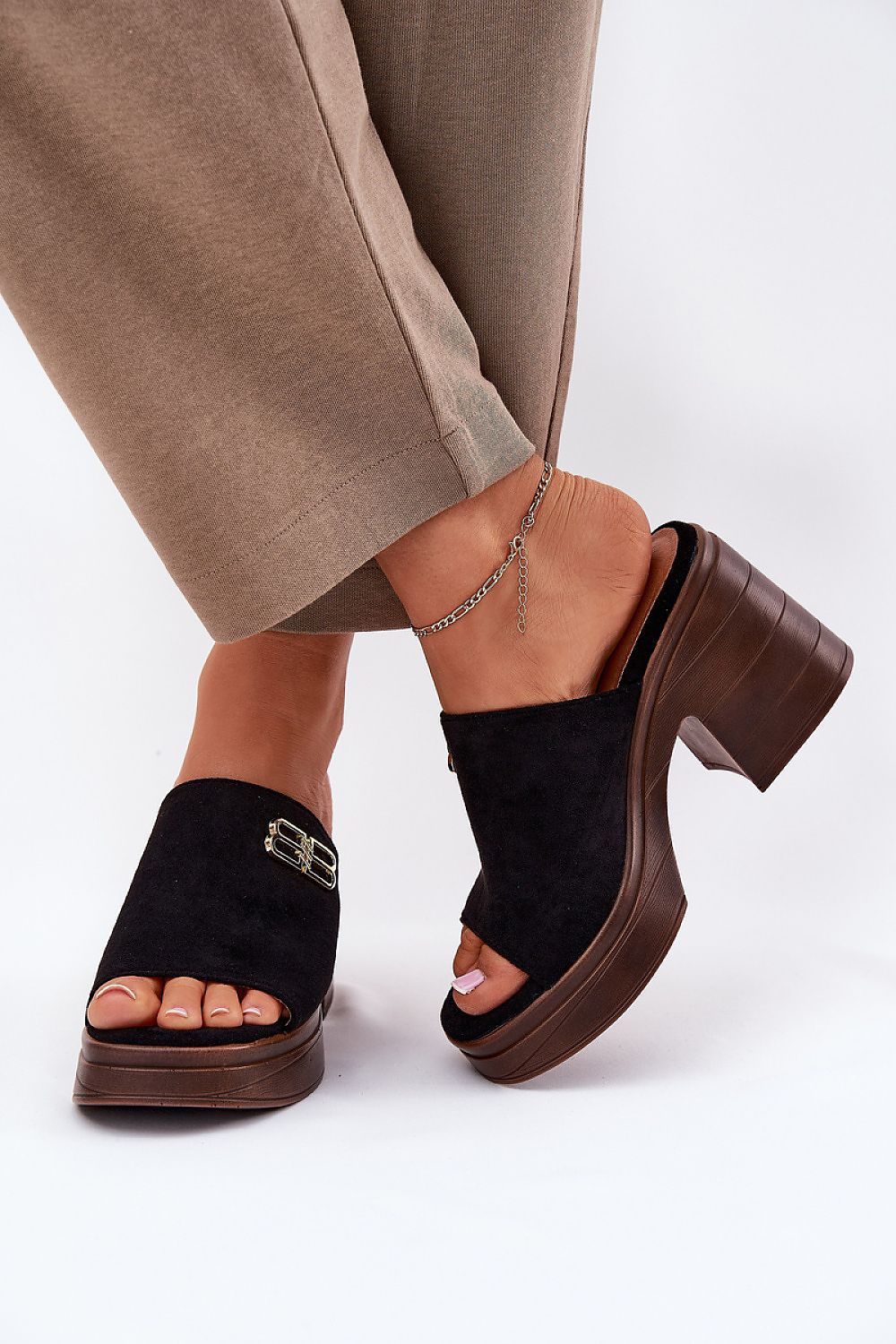  Des mules à talons model 213037 Step in style 