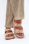 Clacquettes model 213956 Step in style 