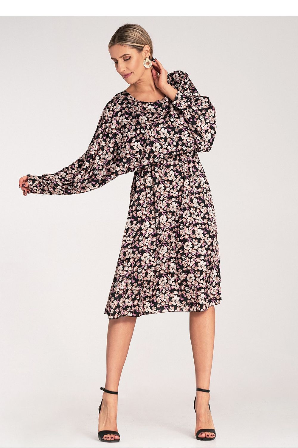  Robe de jour model 214870 Figl 