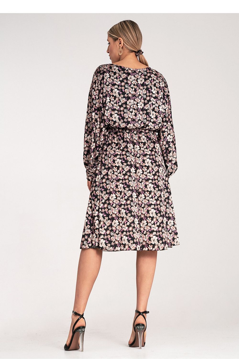  Robe de jour model 214870 Figl 
