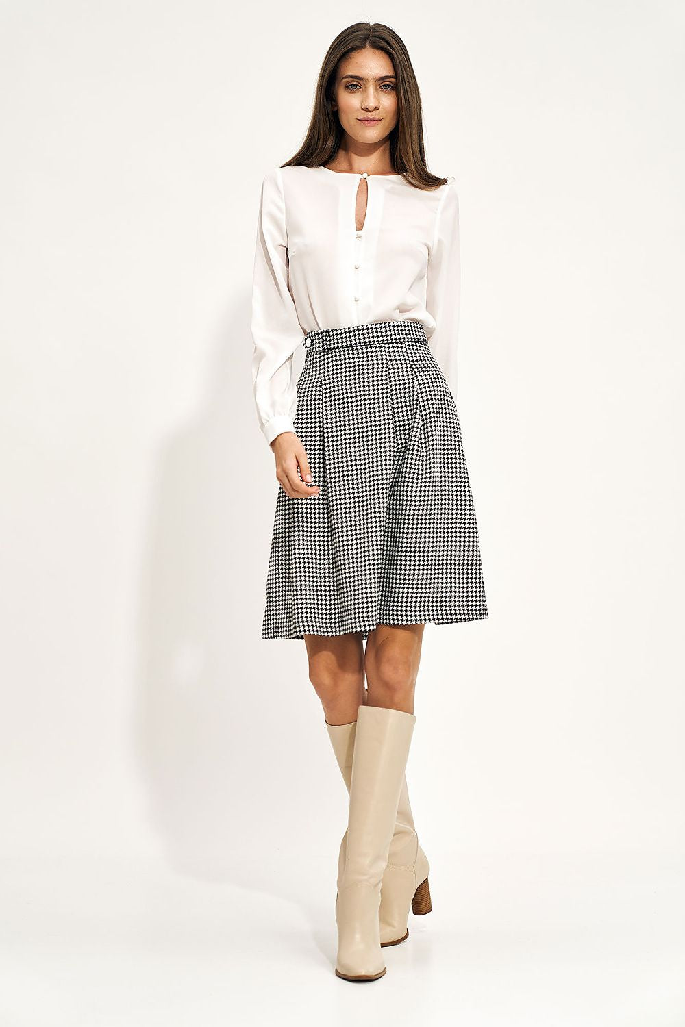  Jupe model 216884 Nife 