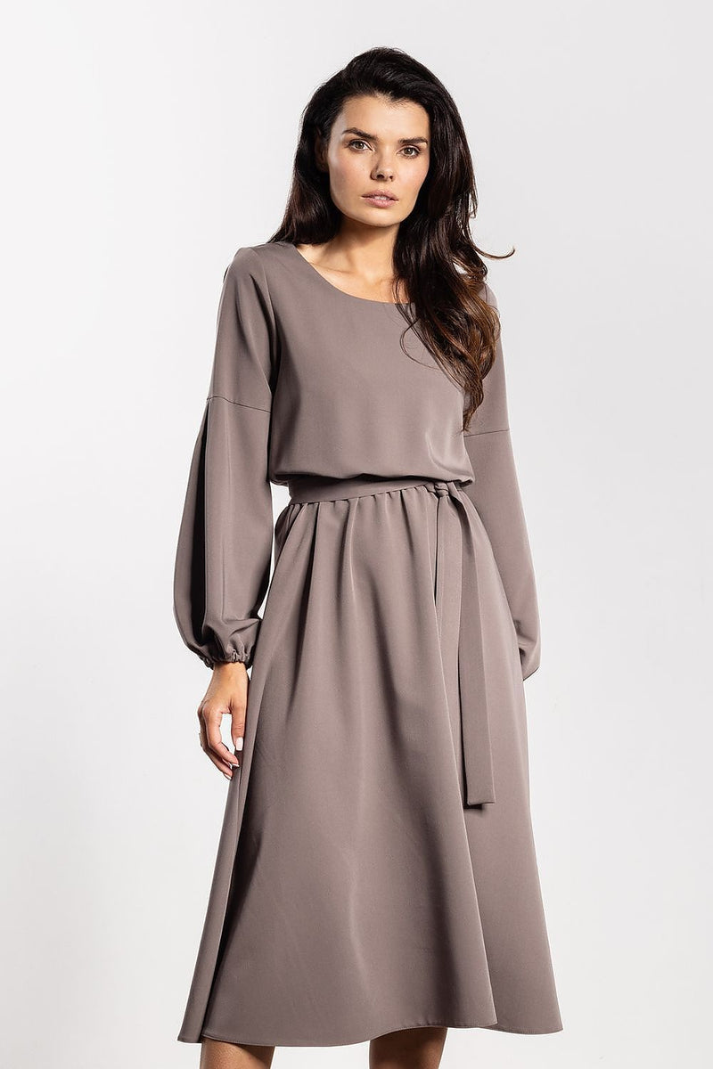  Robe de jour model 218990 awama 