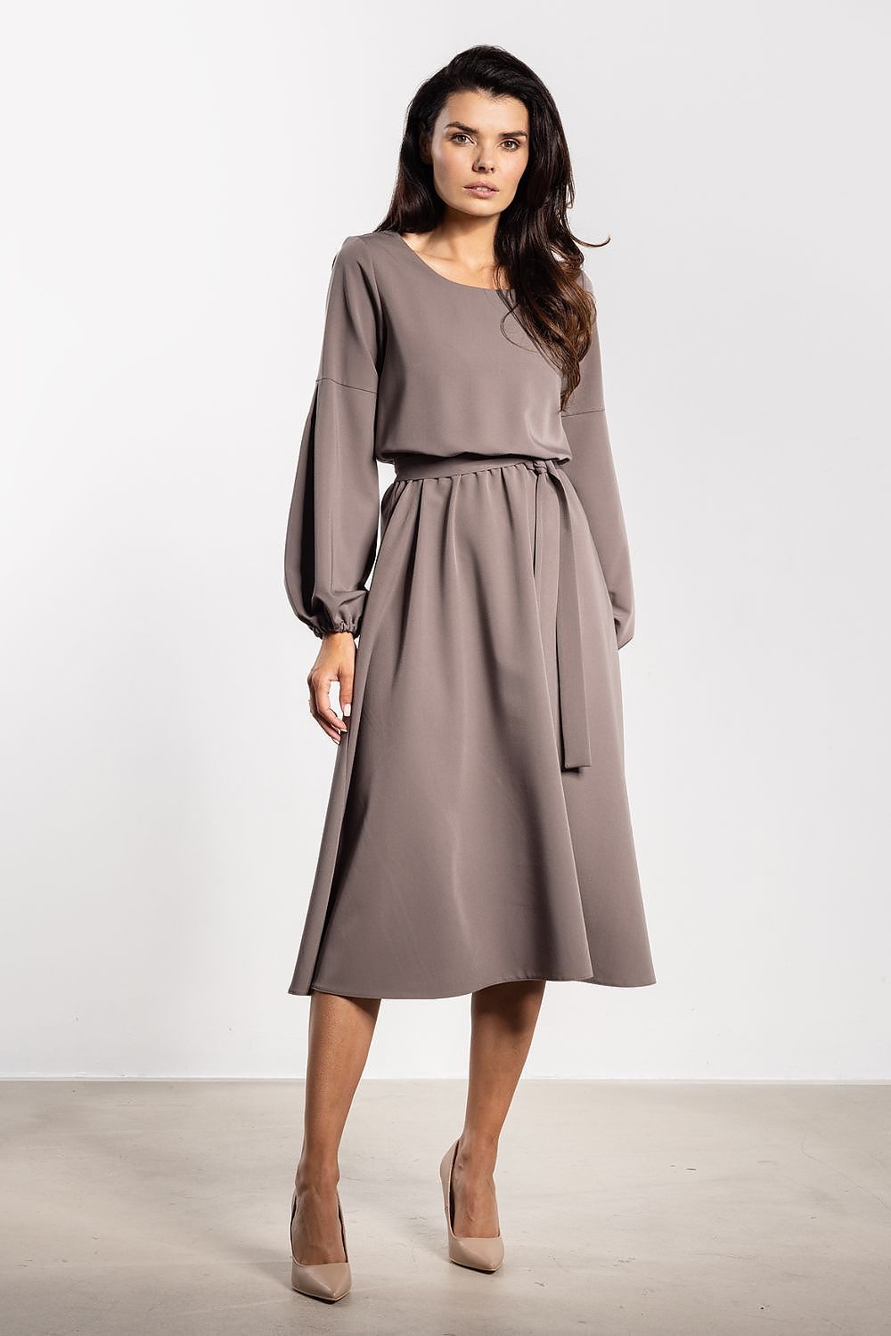  Robe de jour model 218990 awama 