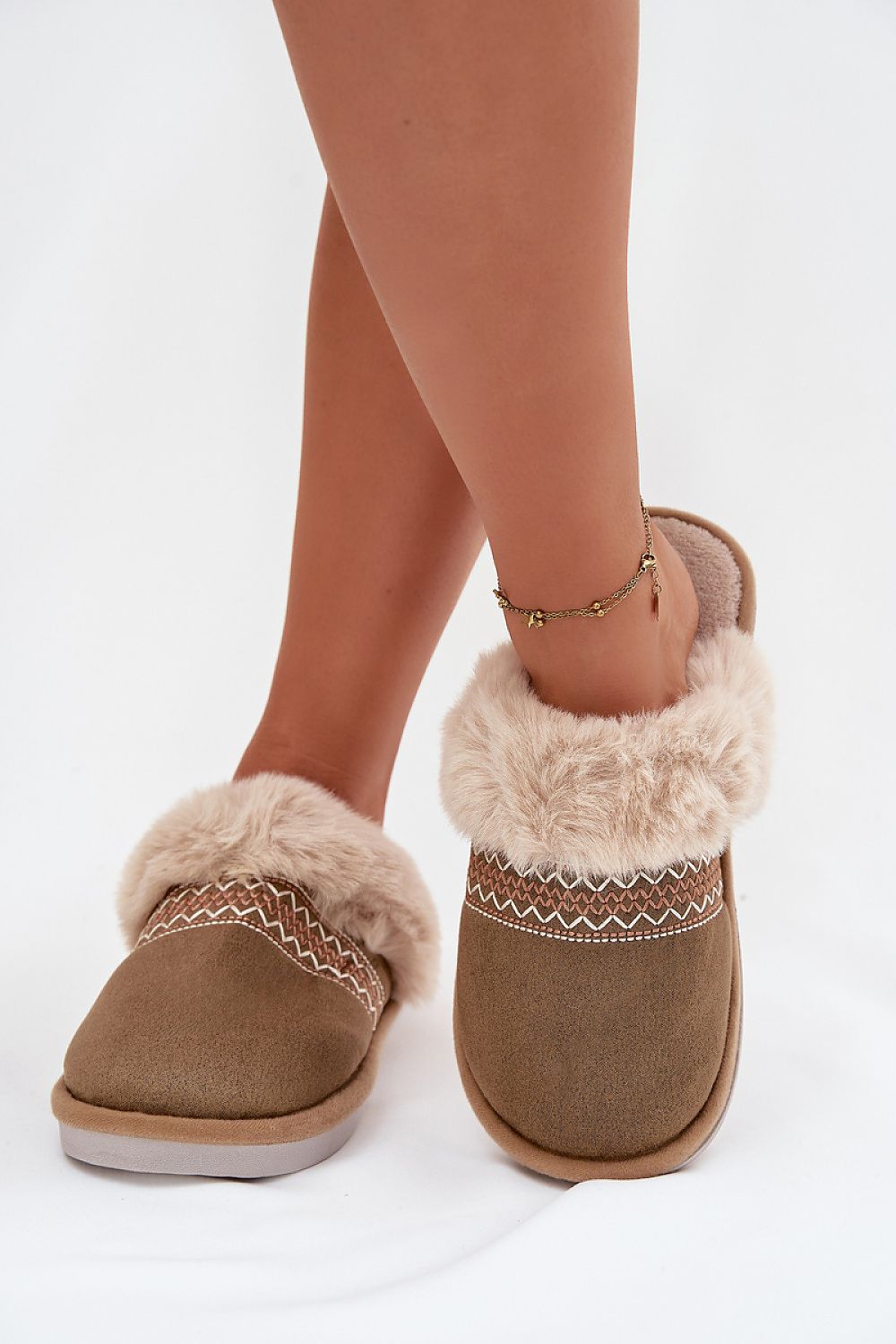  Pantoufles model 221486 Step in style 