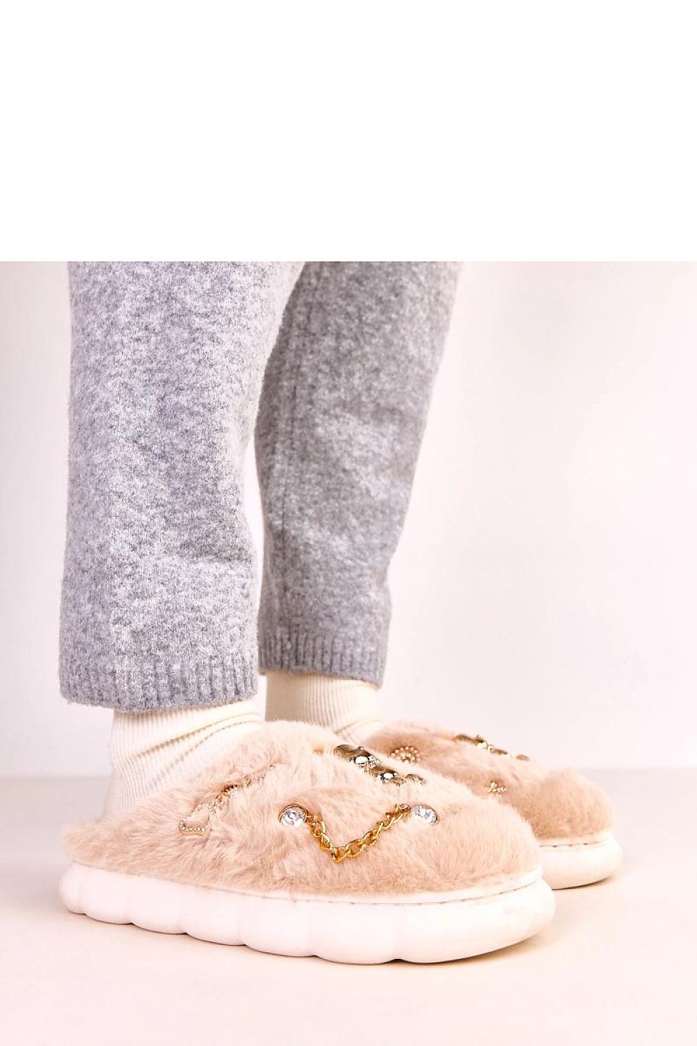  Pantoufles model 223113 Solea 