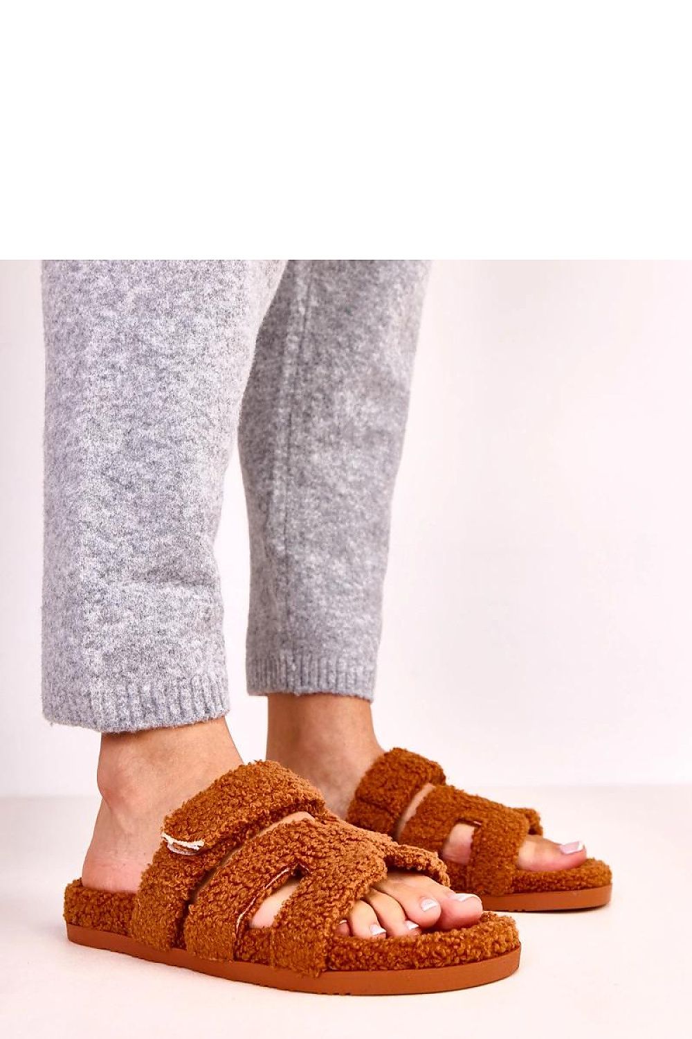  Pantoufles model 223139 Solea 