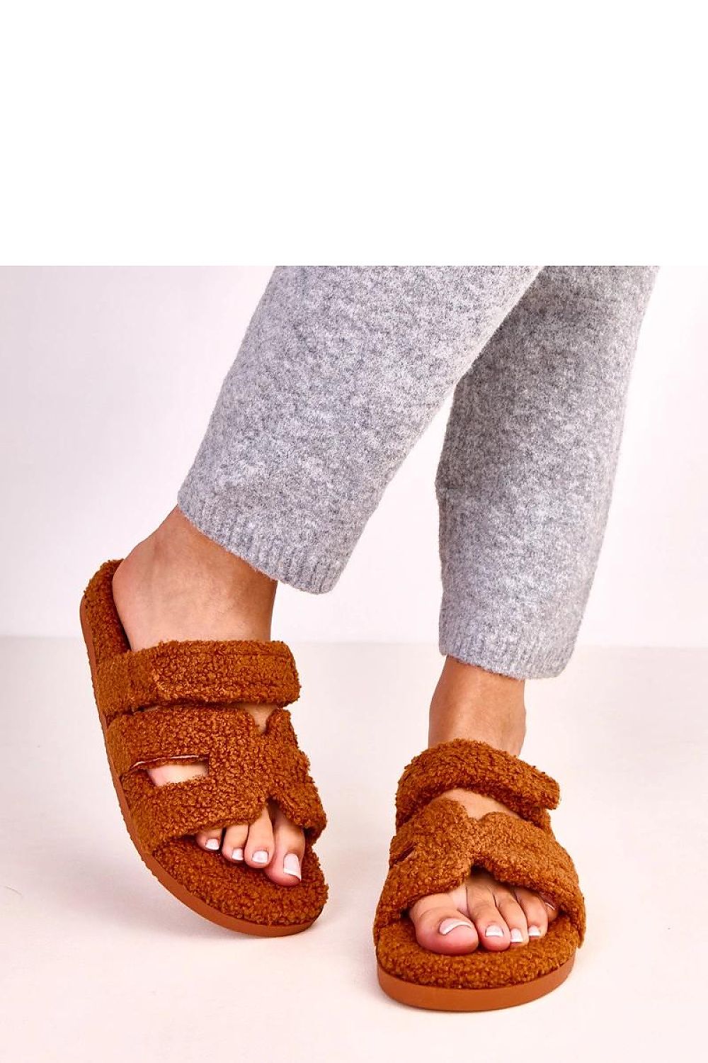  Pantoufles model 223139 Solea 