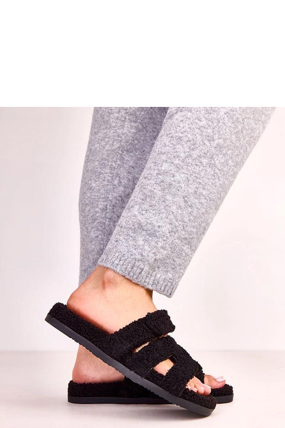  Pantoufles model 223140 Solea 