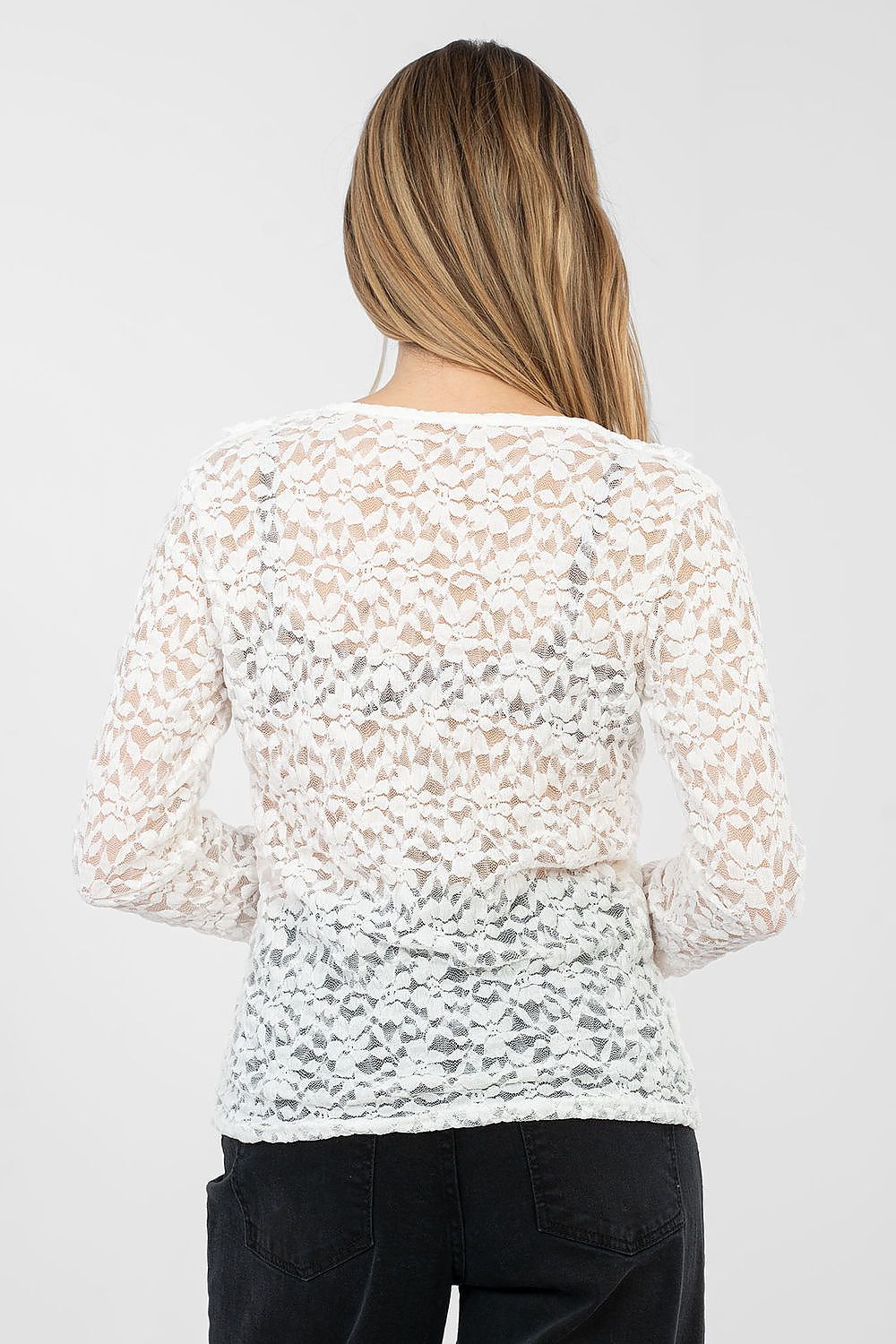  Blouse en dentelle model 223842 Rue Paris 