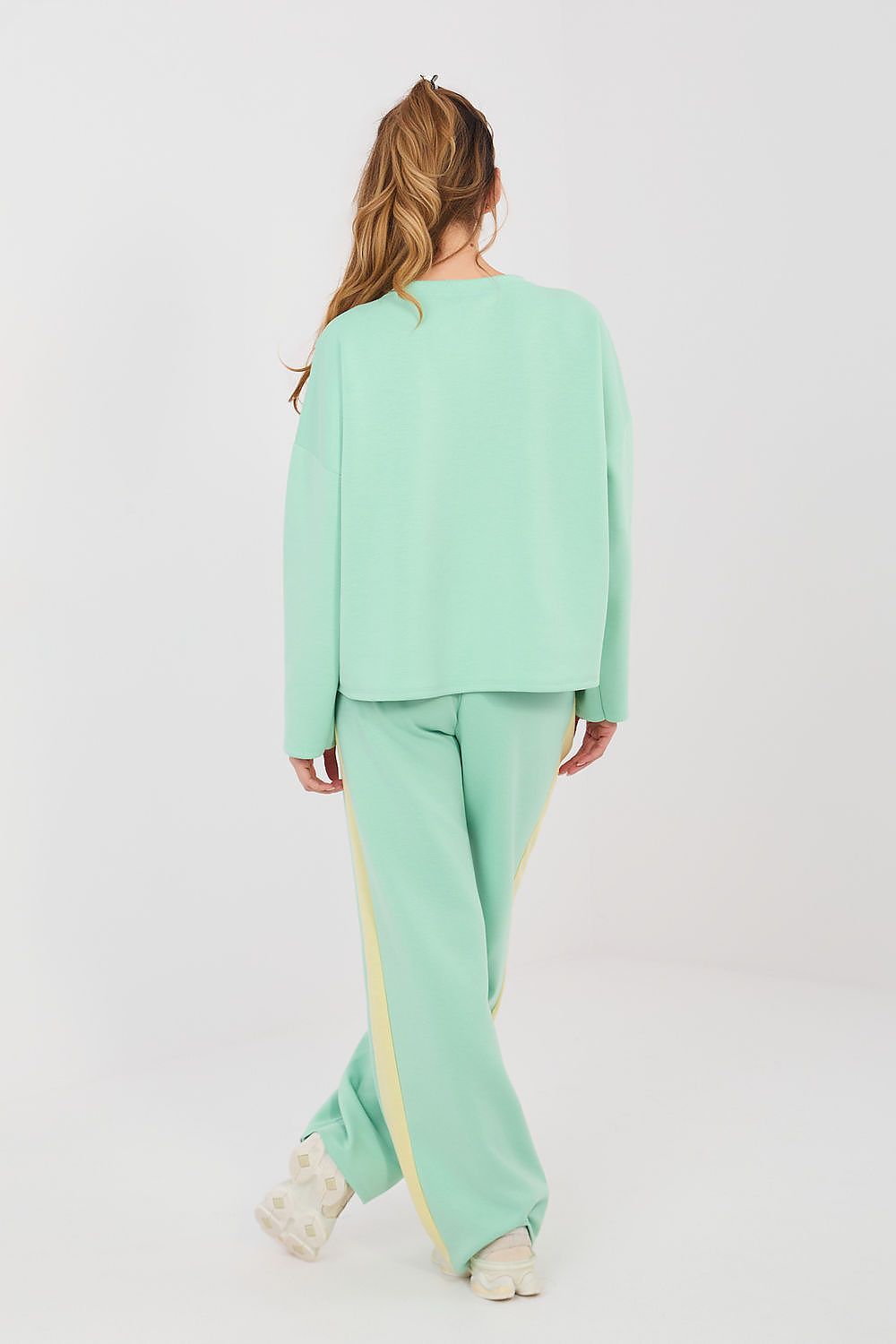  L`ensemble model 224801 Rue Paris 