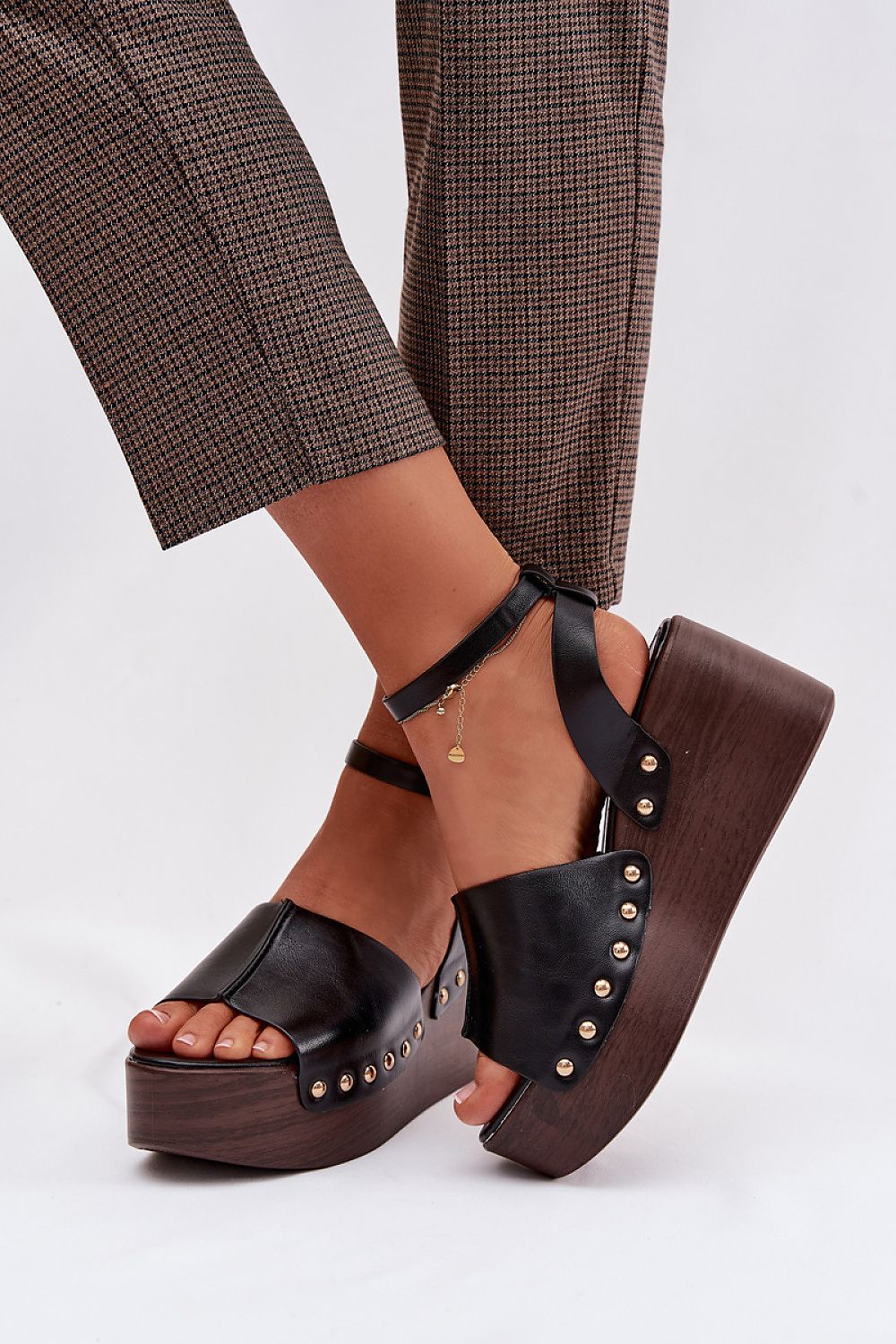  Cothurnes model 225119 Step in style 
