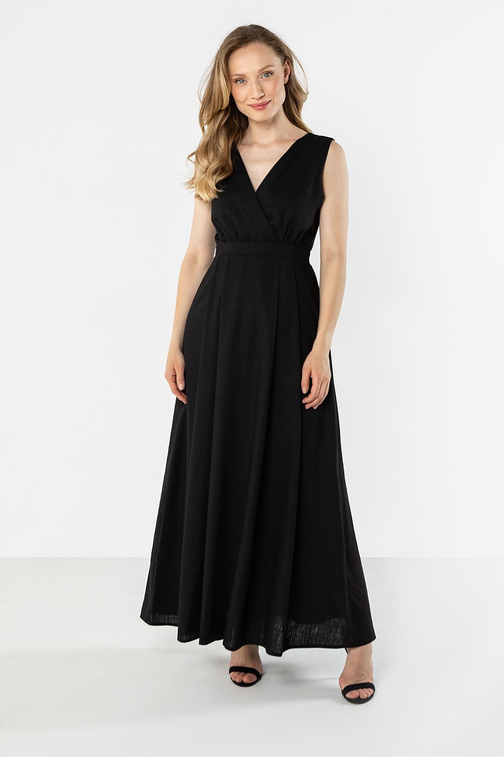  Robe de jour model 225304 awama 