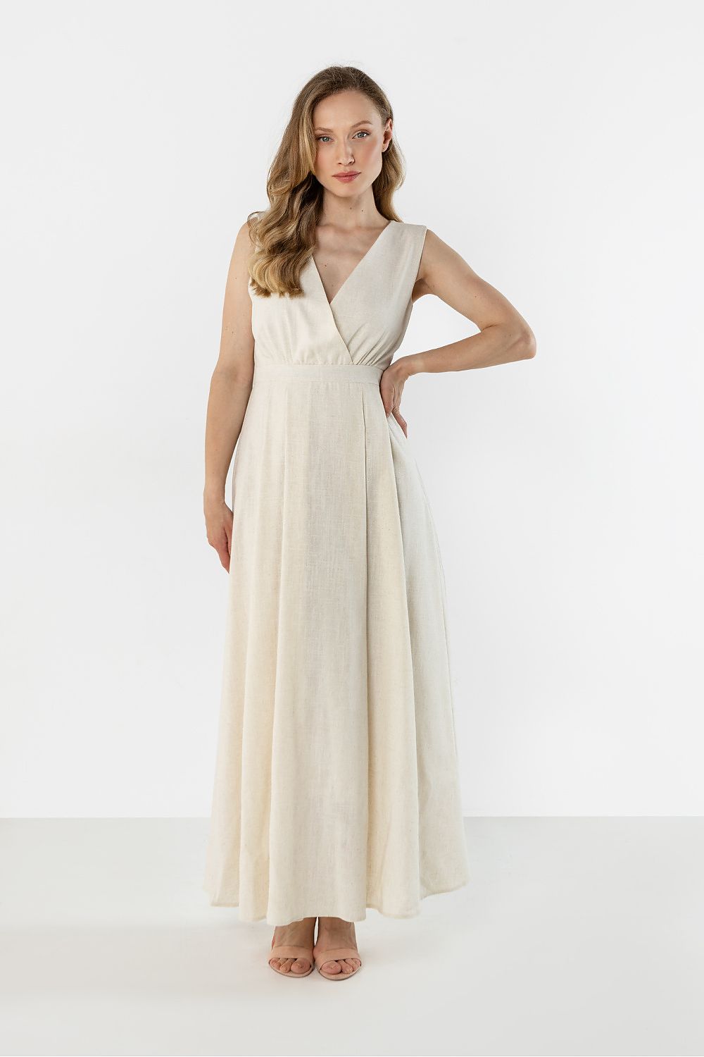  Robe de jour model 225305 awama 