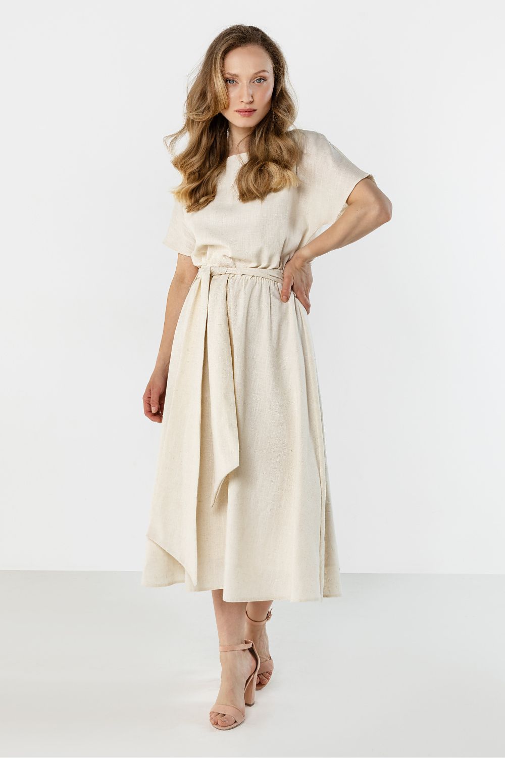  Robe de jour model 225309 awama 