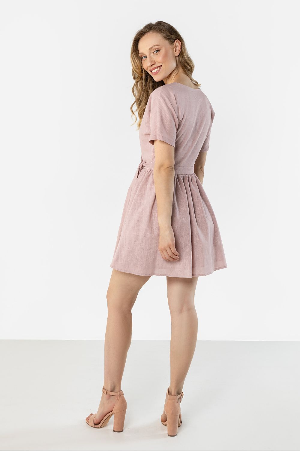  Robe de jour model 225311 awama 