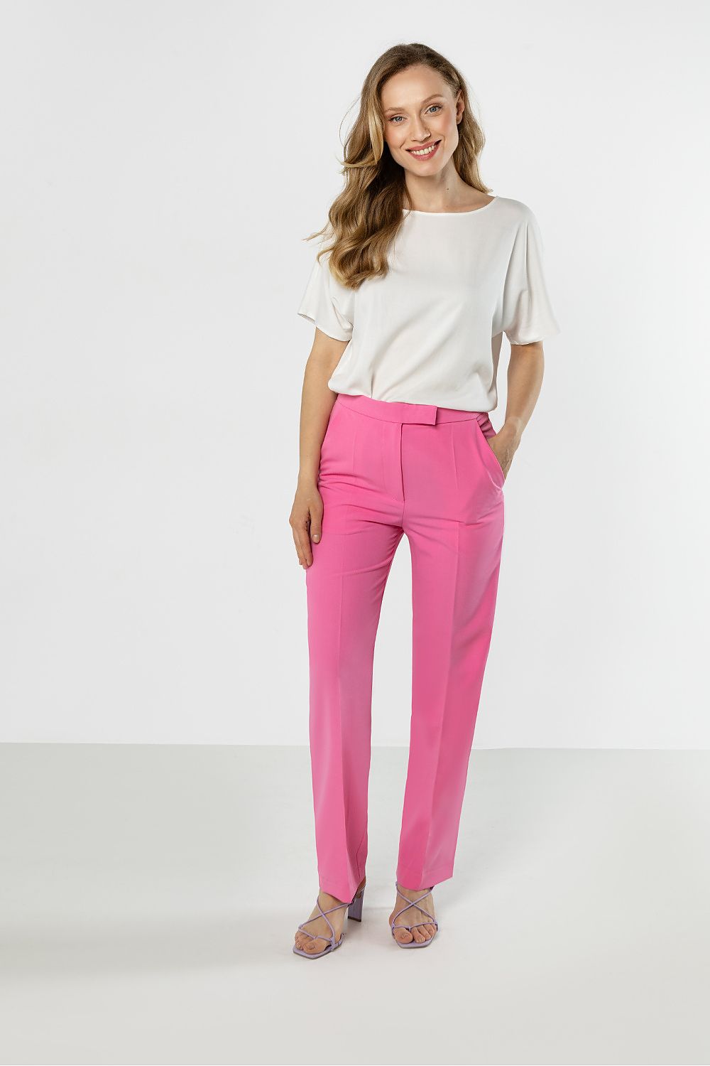  Pantalon femme model 225321 awama 