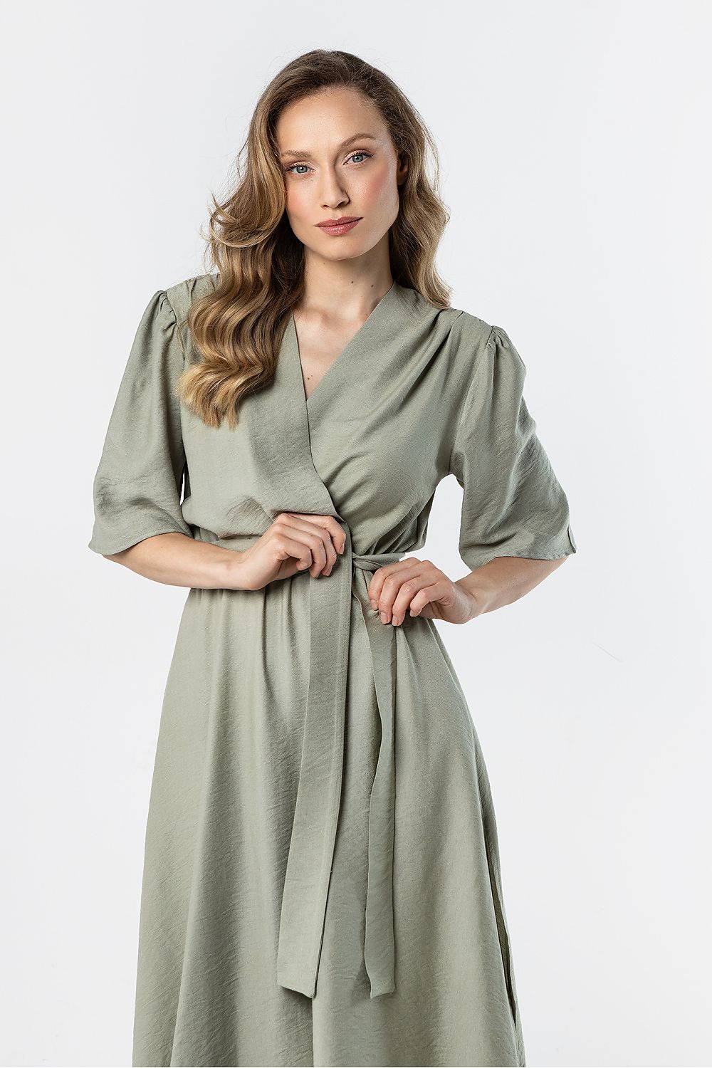  Robe de jour model 225339 awama 