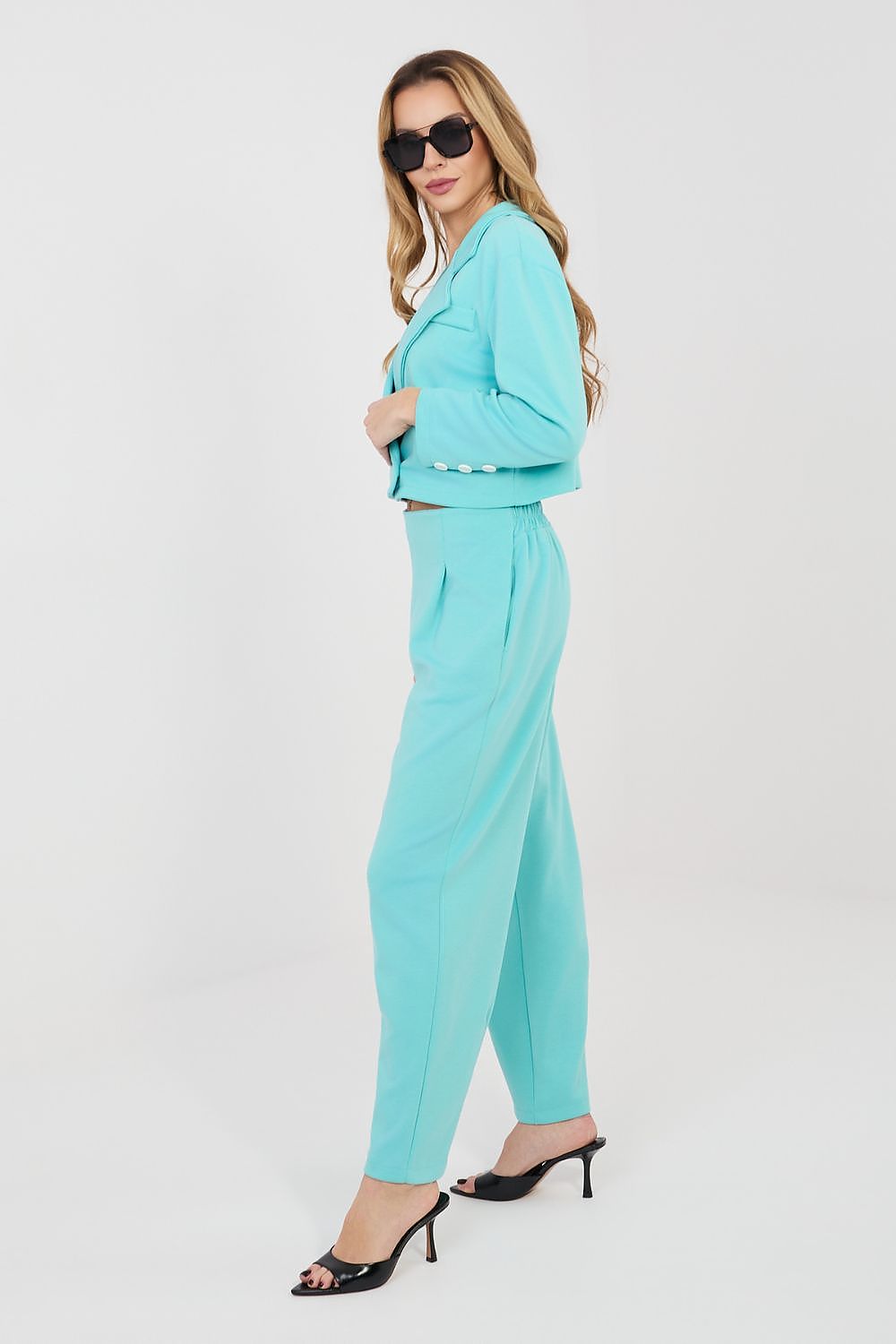  L`ensemble model 225431 Rue Paris 