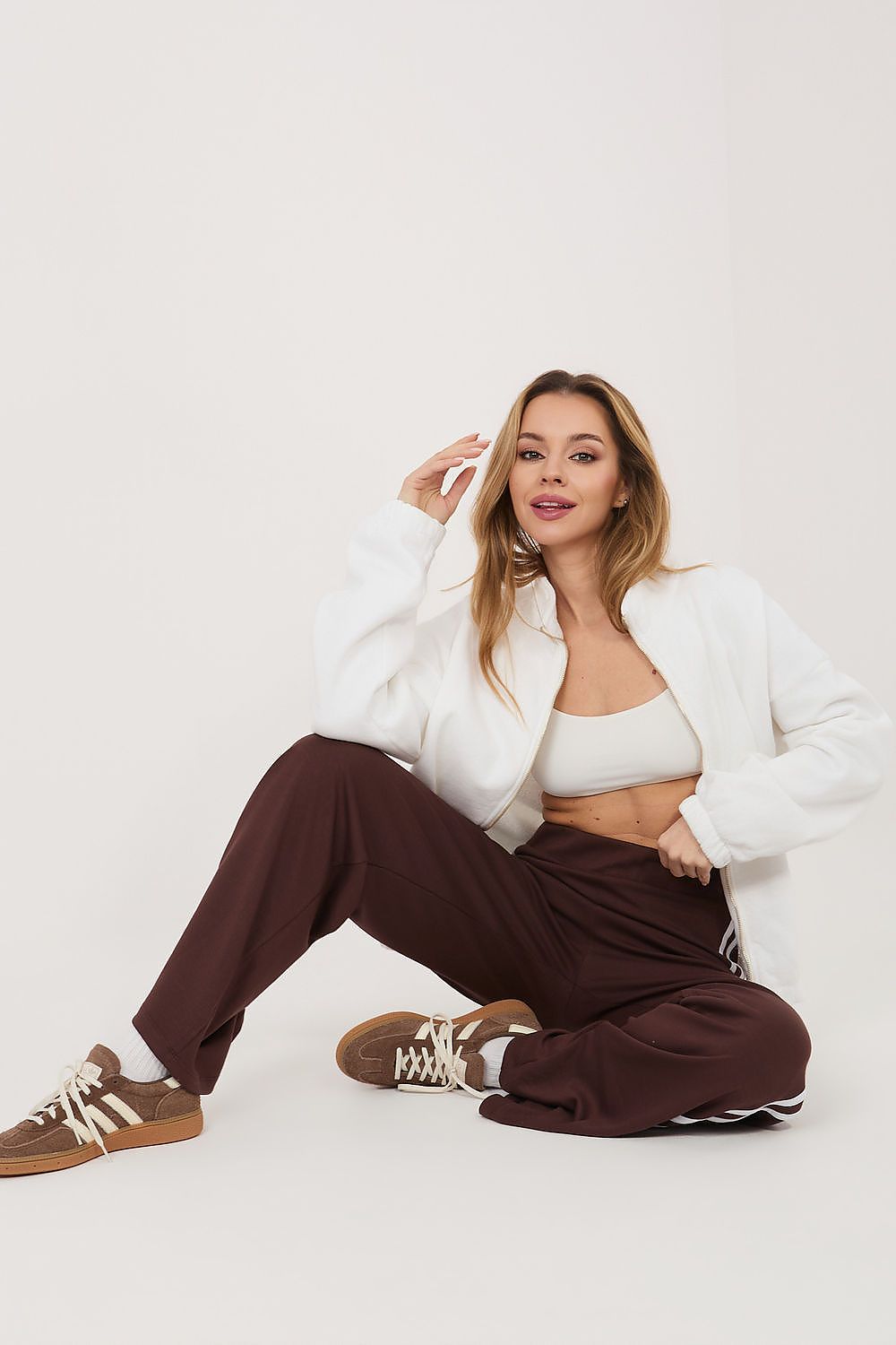  Pantalon survêtement model 226153 Relevance 