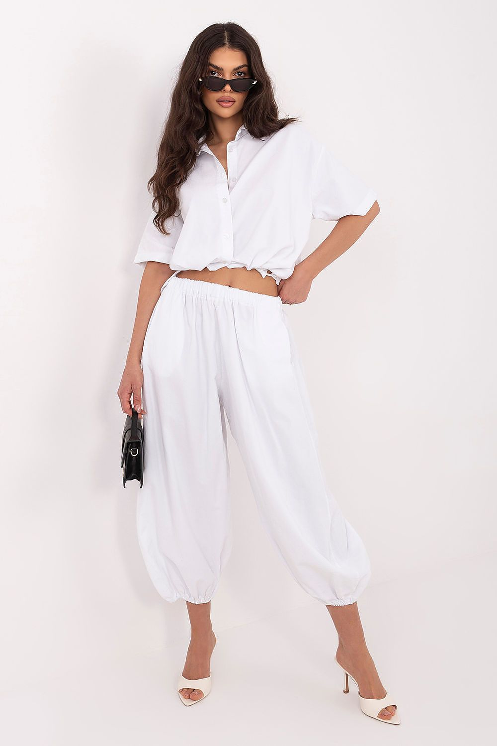  Pantalon en velours côtelé model 226234 Italy Moda 