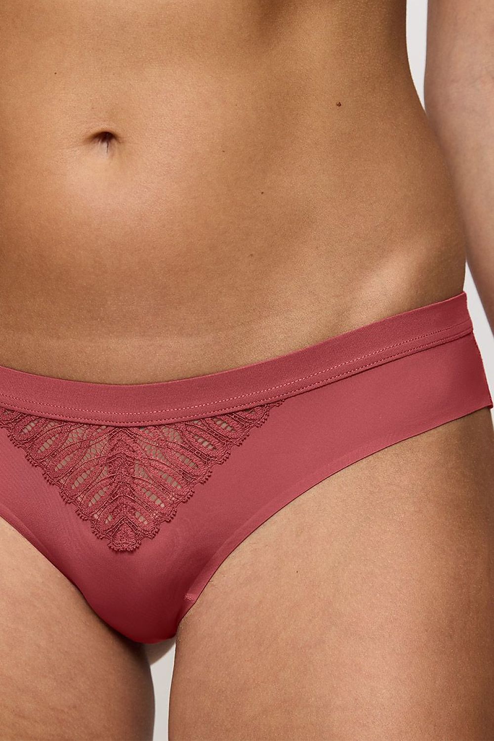  Culottes brésiliennes model 229145 Triumph 