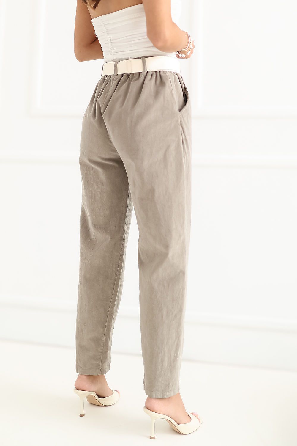  Pantalon en velours côtelé model 230168 Italy Moda 