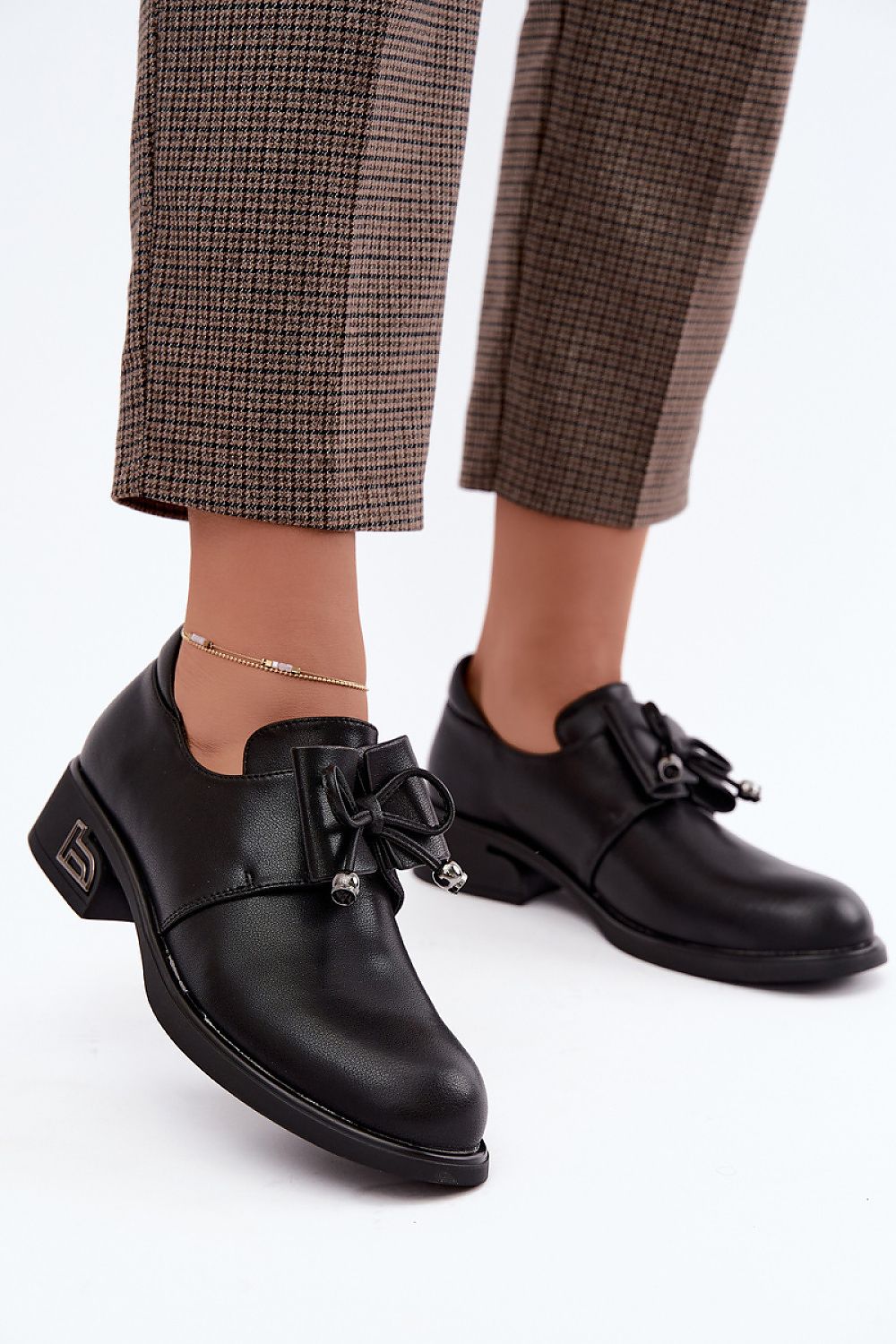  Chussures basses à talons model 231182 Step in style 
