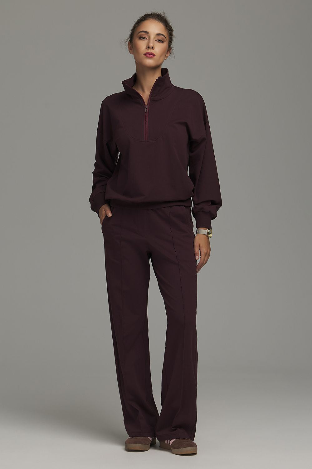  Pantalon survêtement model 231378 Nife 