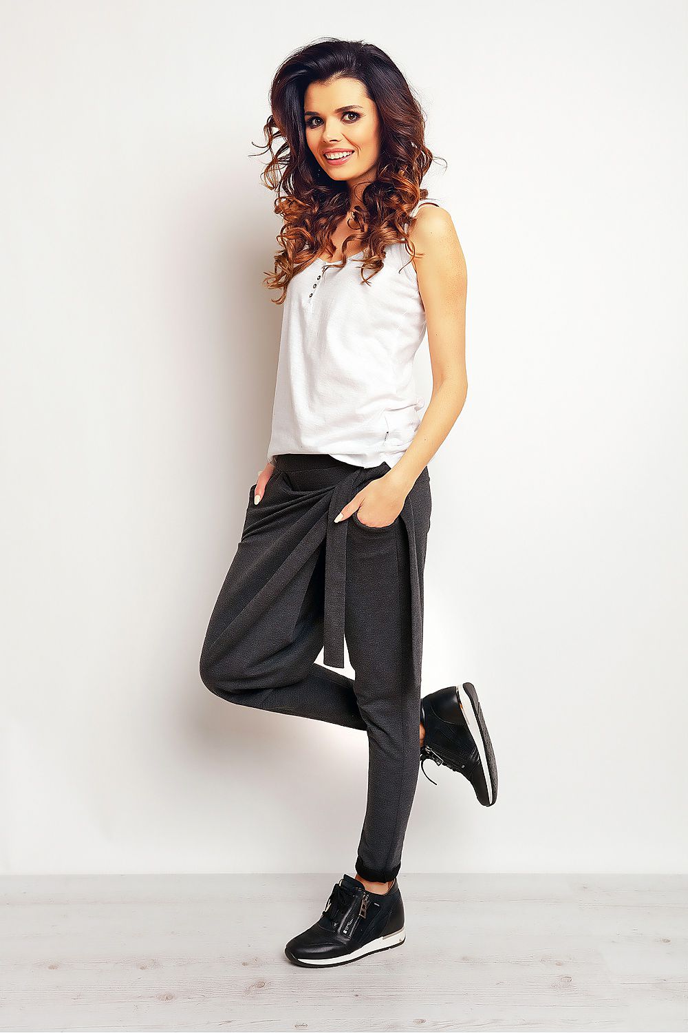  Pantalon survêtement model 61246 Infinite You 
