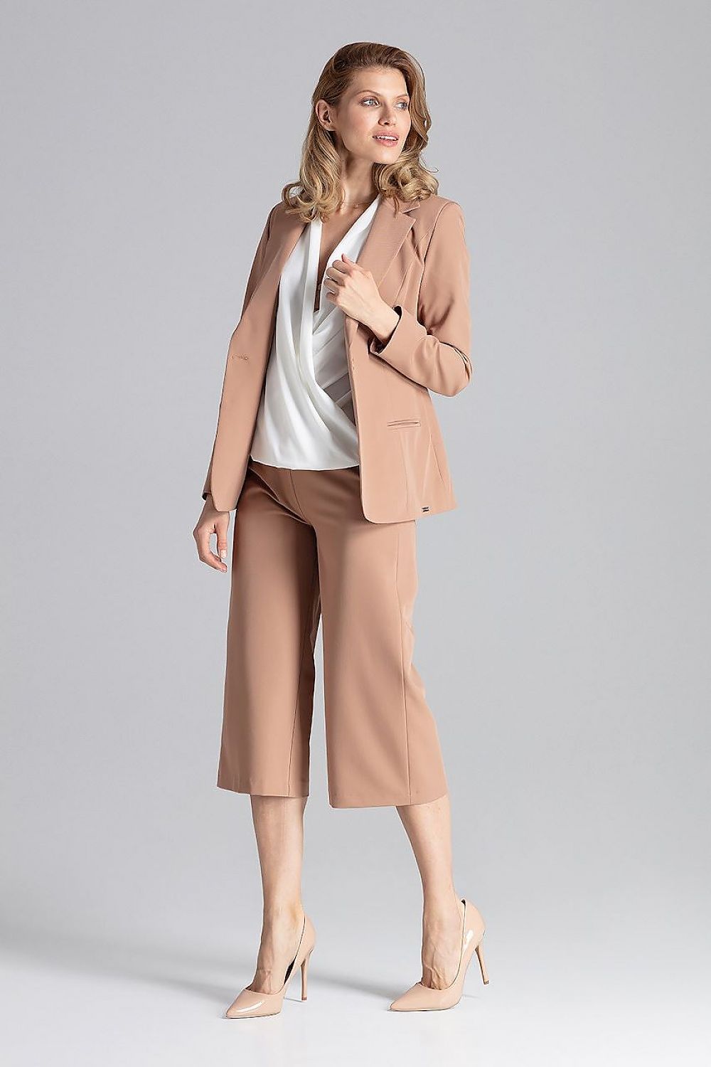  Blazer femme model 129803 Figl 