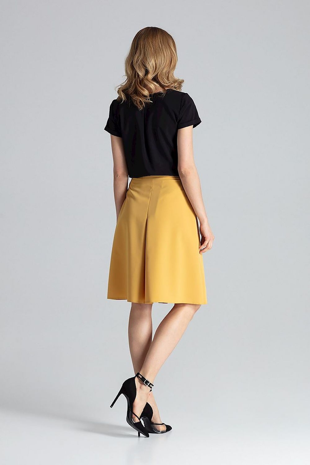  Jupe model 132468 Figl 