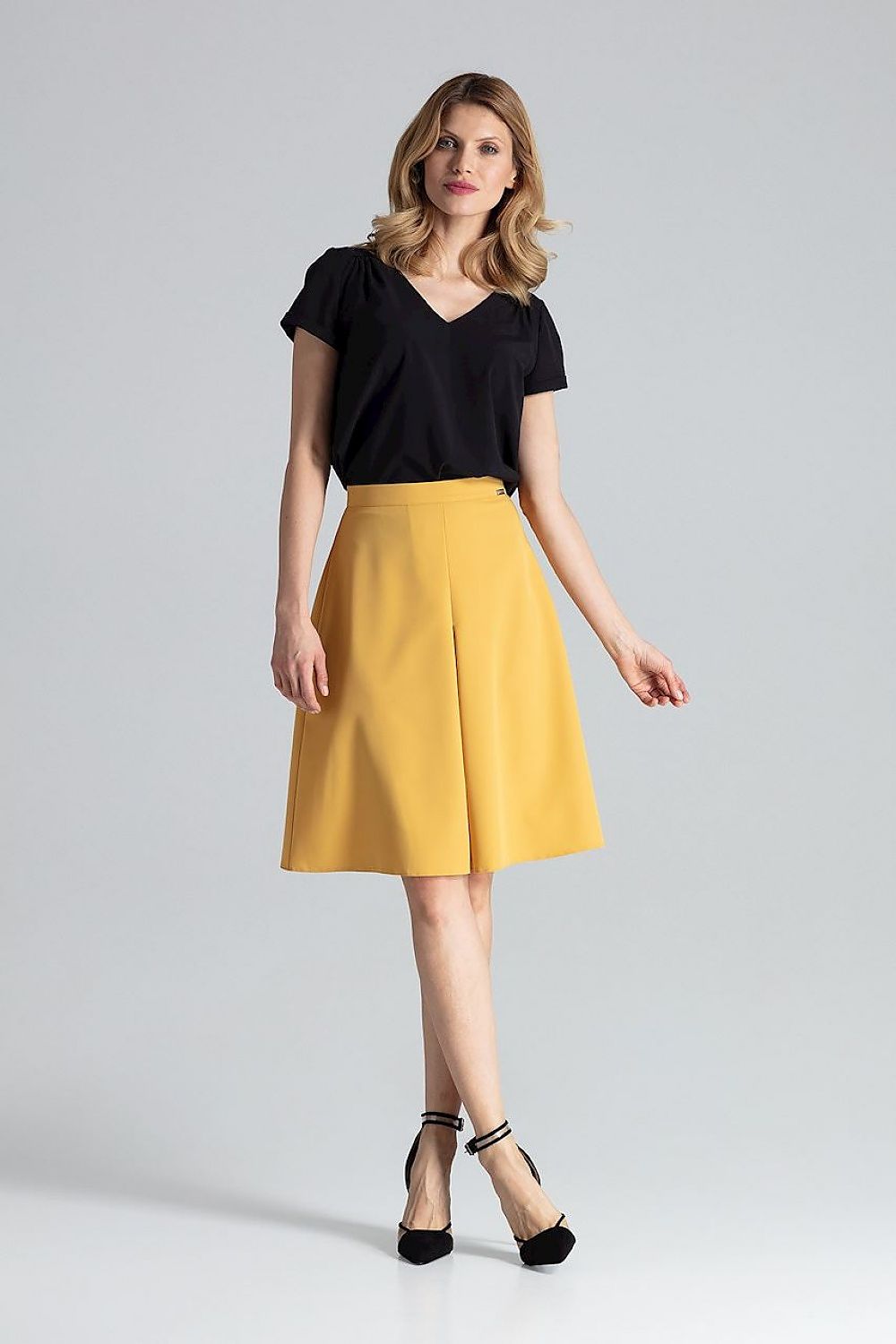  Jupe model 132468 Figl 