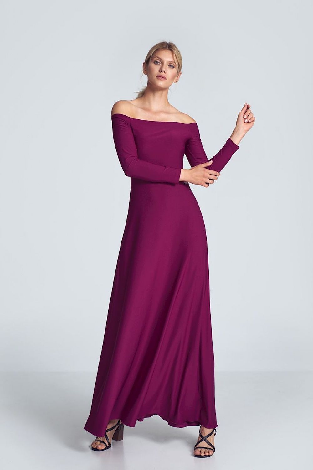  Robe longue model 147922 Figl 