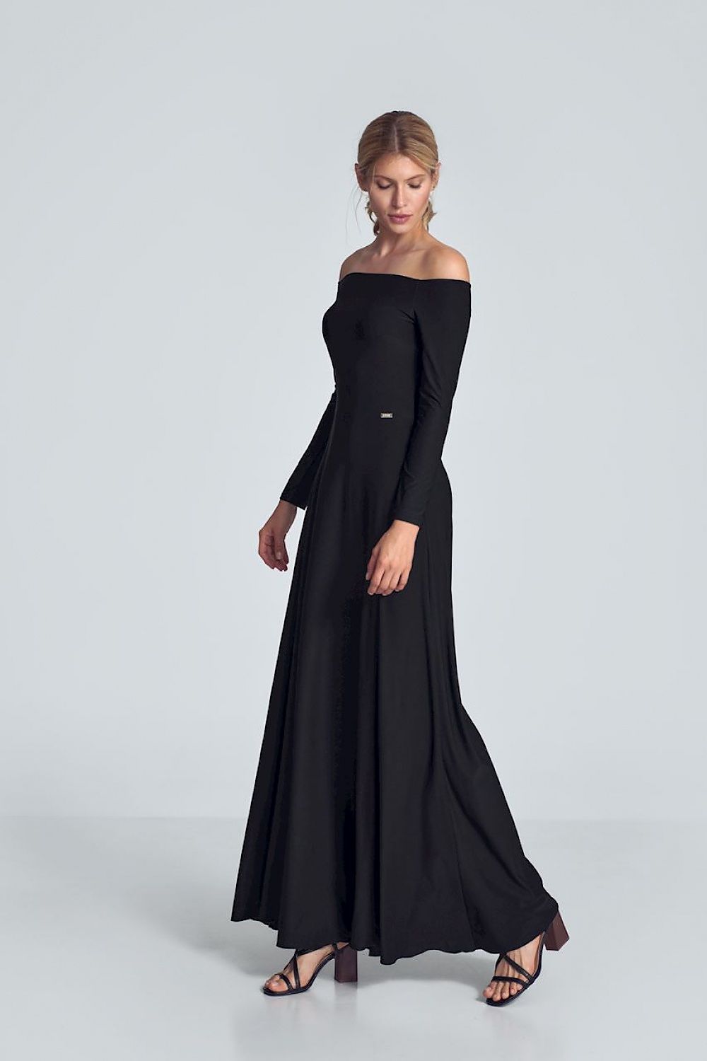  Robe longue model 147924 Figl 