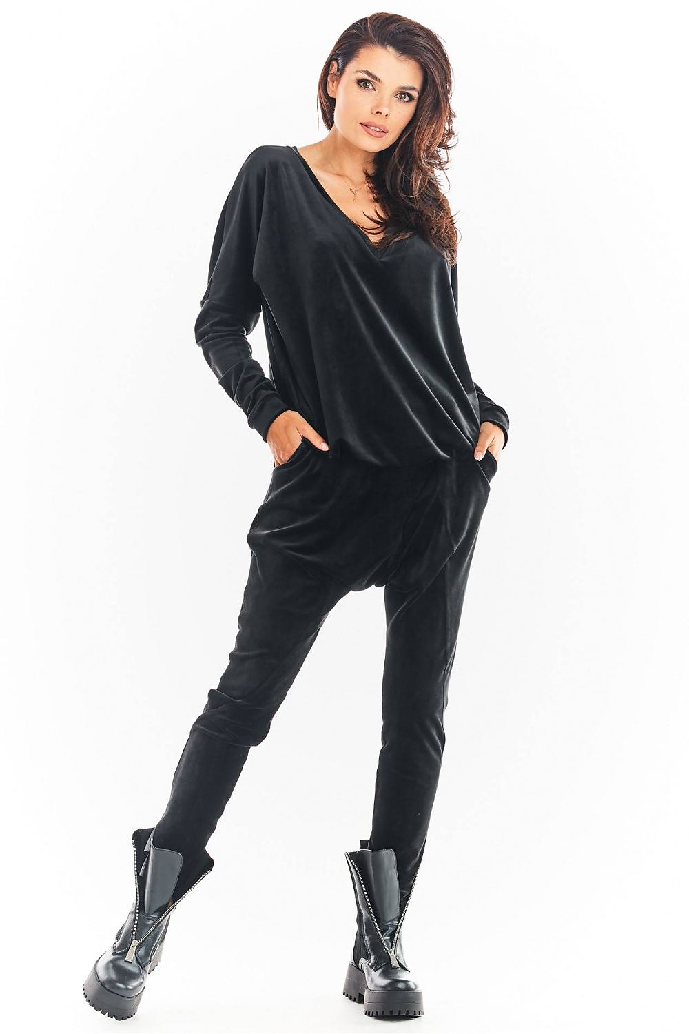  Pantalon survêtement model 149776 awama 