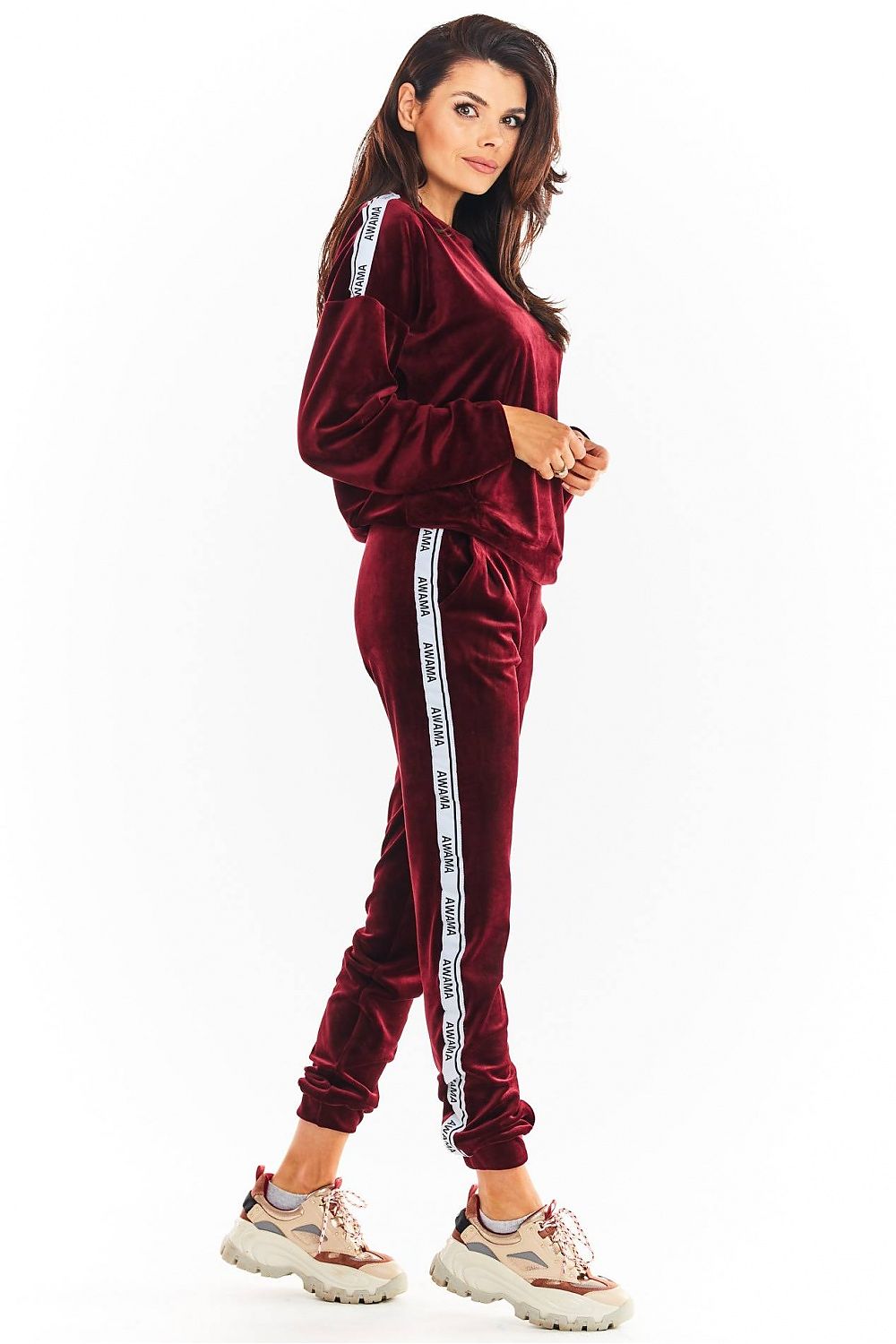  Pantalon survêtement model 149802 awama 