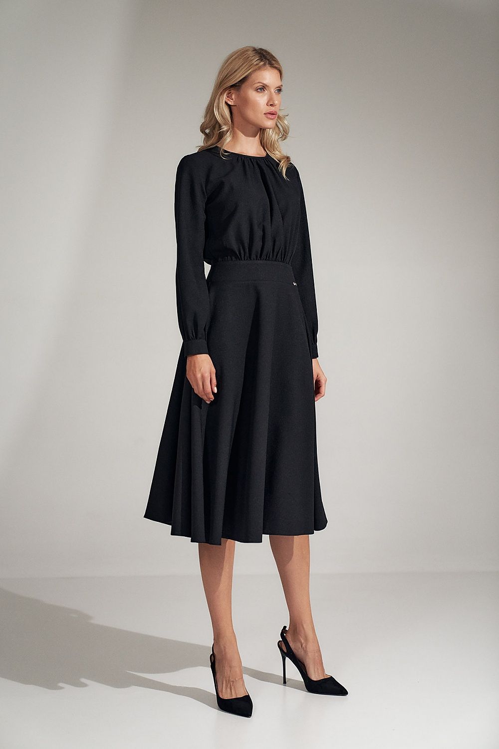  Robe de jour model 150446 Figl 
