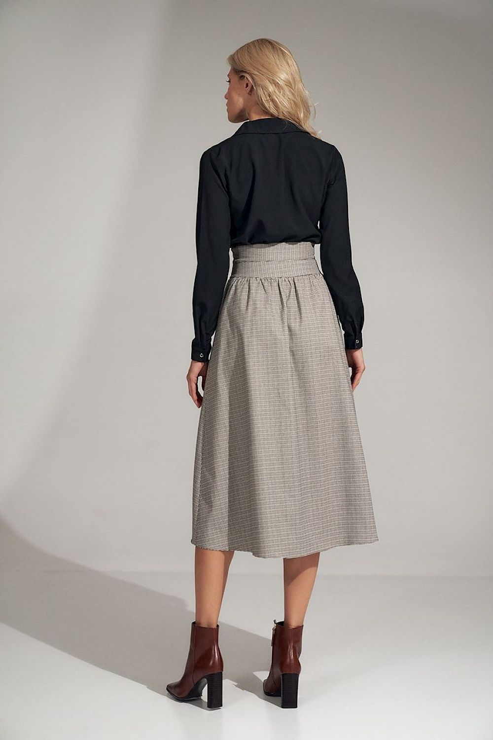  Jupe model 150787 Figl 