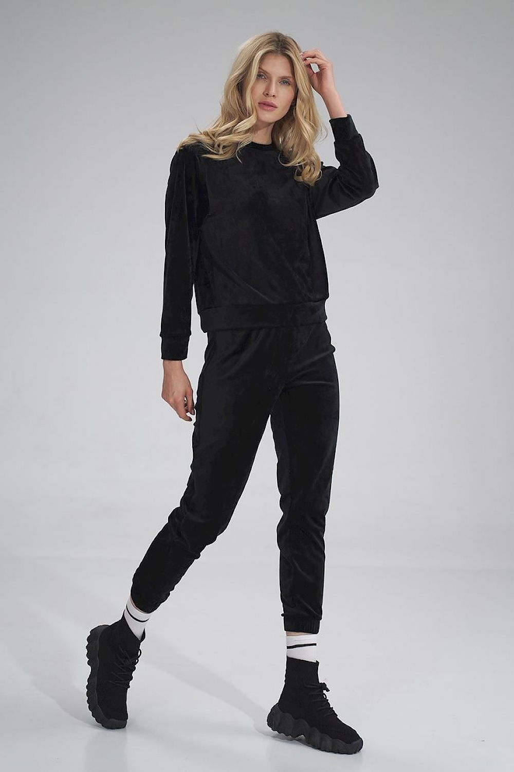  Pantalon survêtement model 154665 Figl 