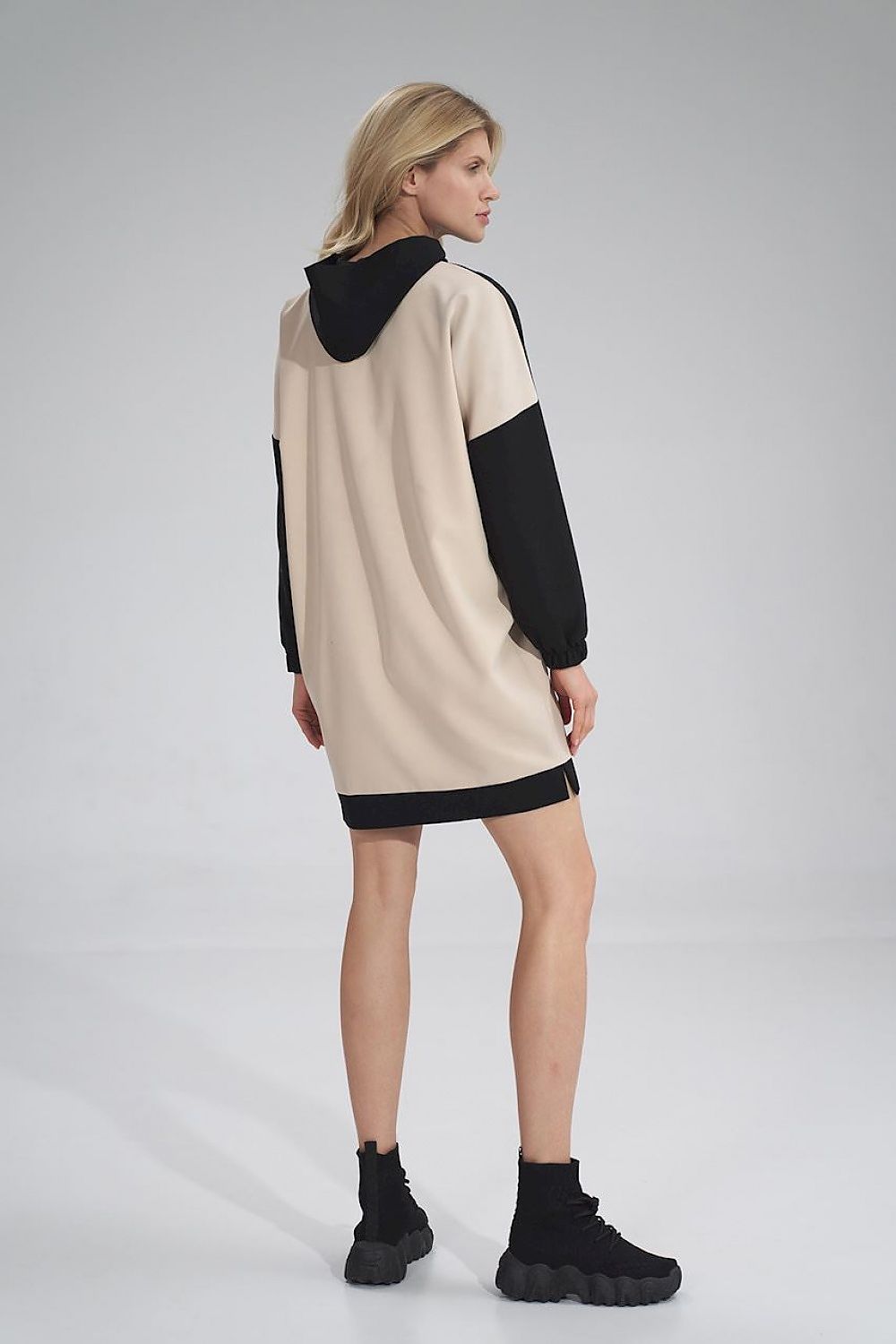  Robe de jour model 154694 Figl 