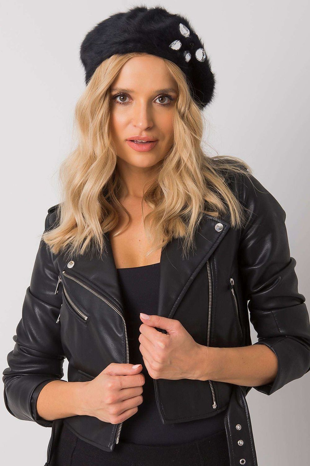  Béret  model 161136 AT 