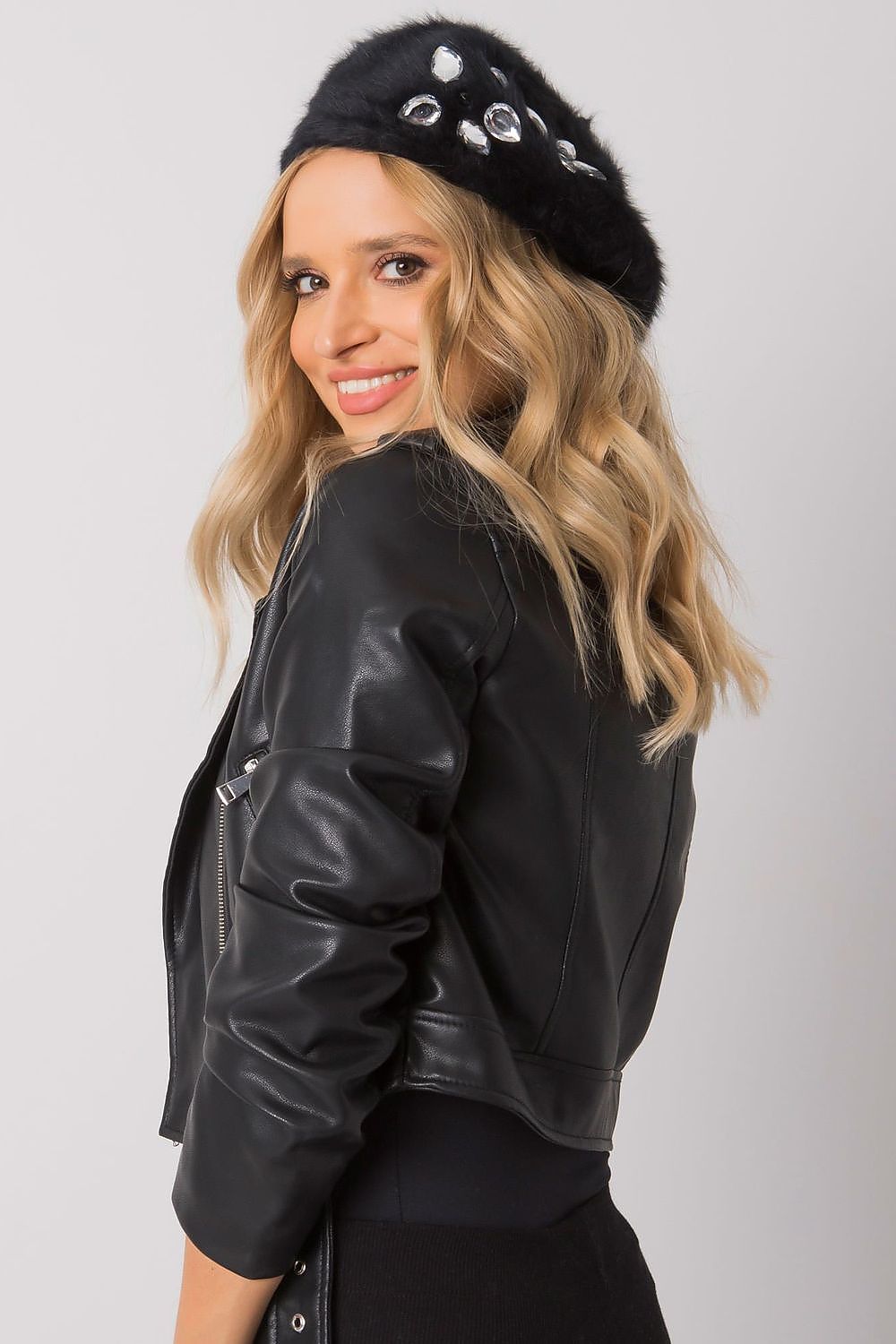  Béret  model 161136 AT 
