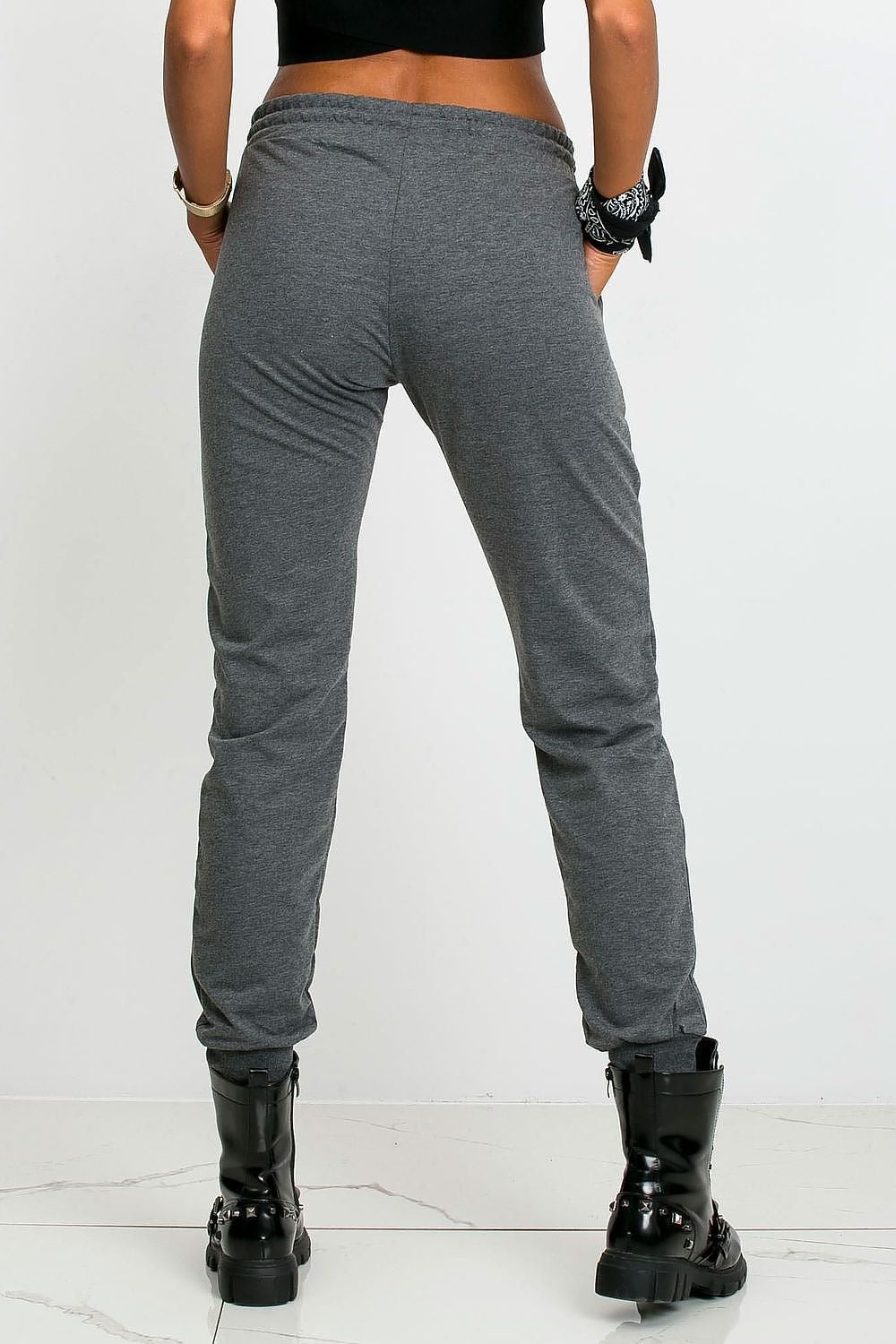  Pantalon survêtement model 161325 BFG 