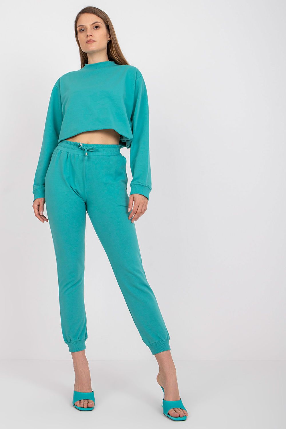  Pantalon survêtement model 167921 BFG 