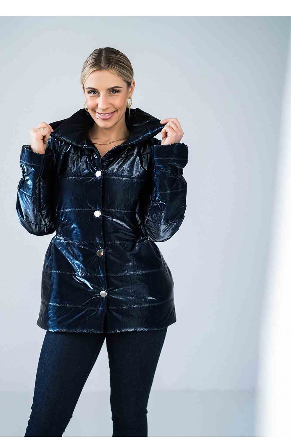 Veste model 174067 Figl 