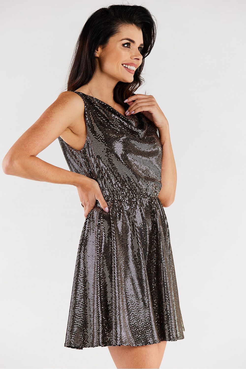  Robe de soirée model 174329 awama 