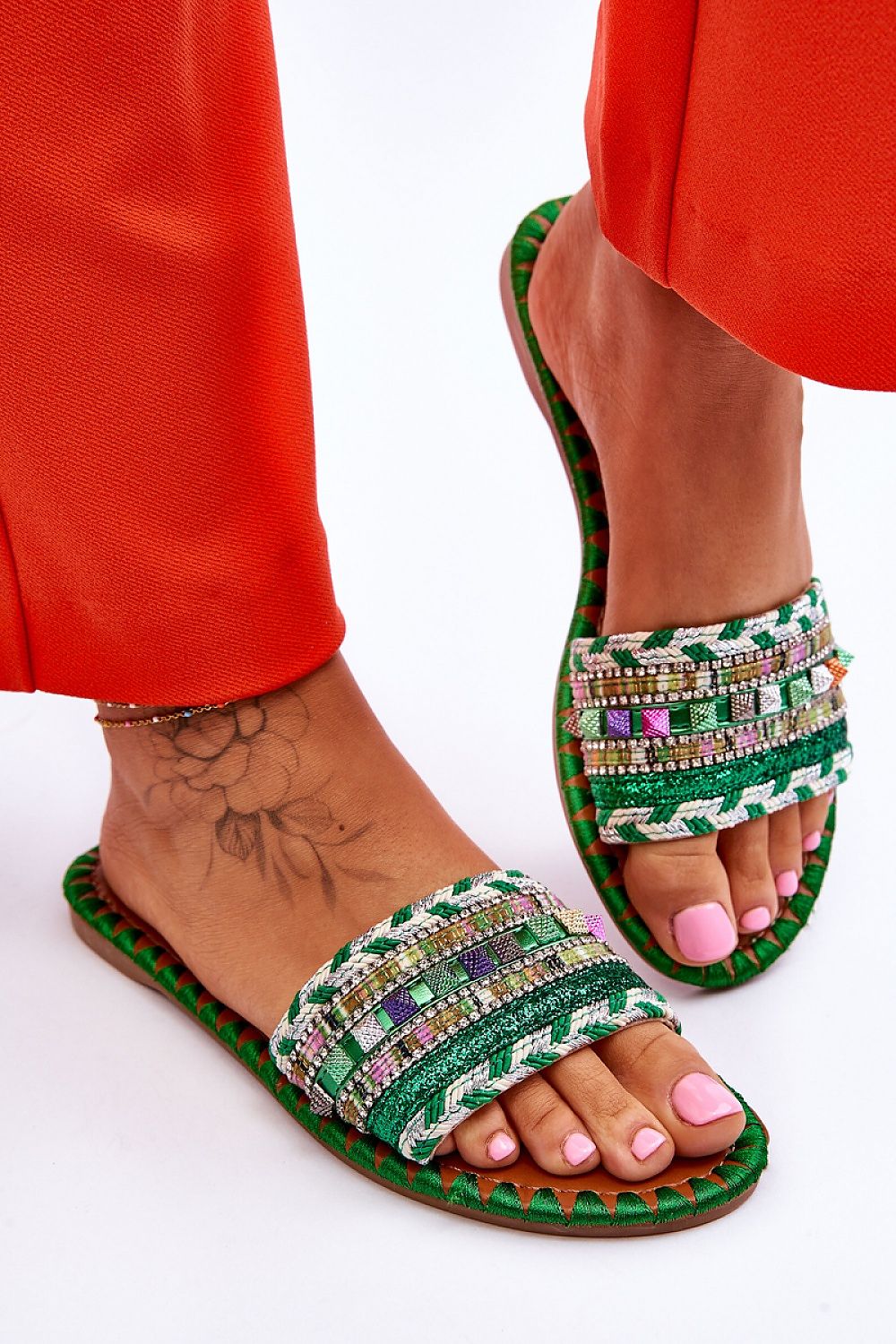  Clacquettes model 178444 Step in style 