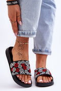  Clacquettes model 181389 Step in style 
