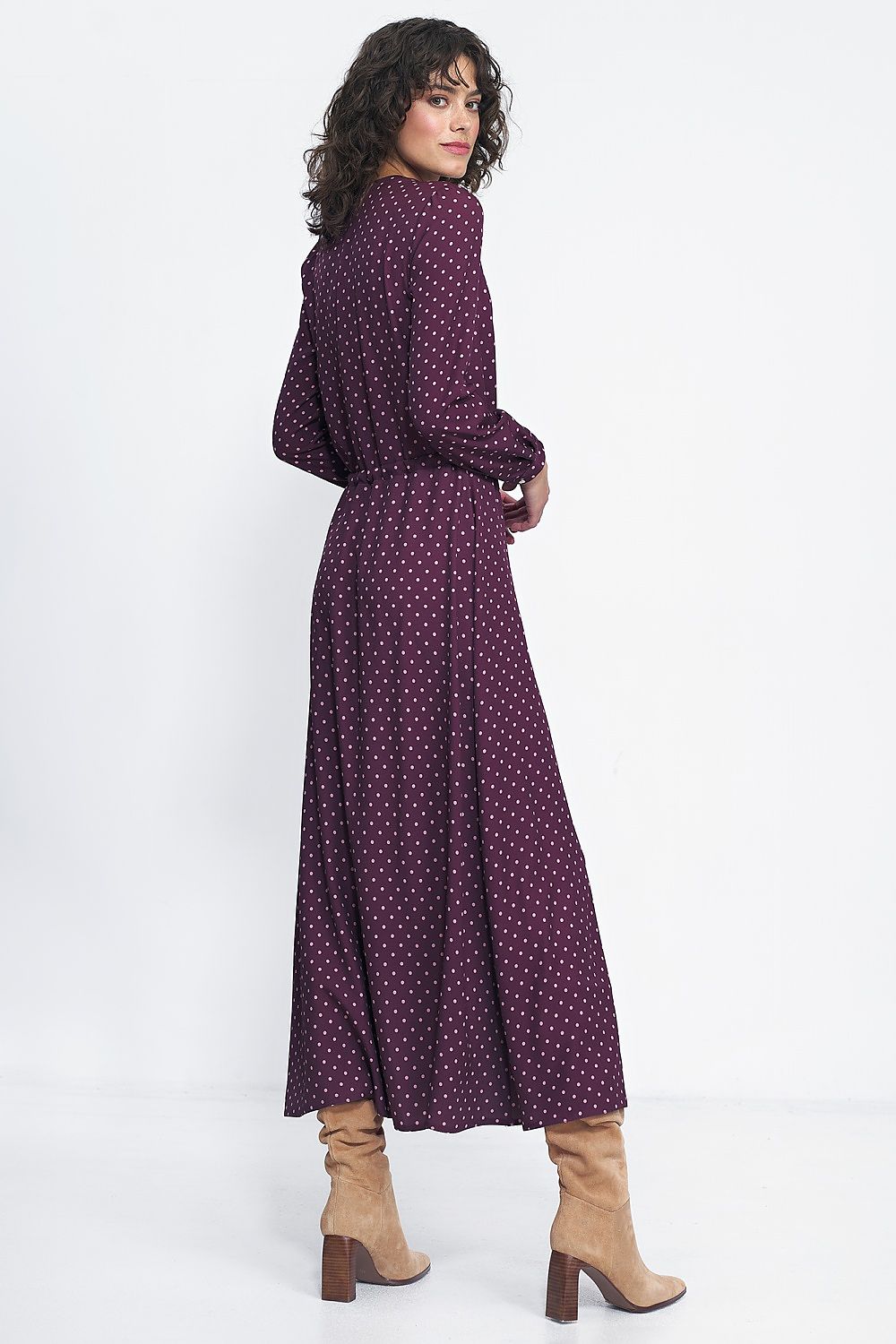  Robe de jour model 184599 Nife 